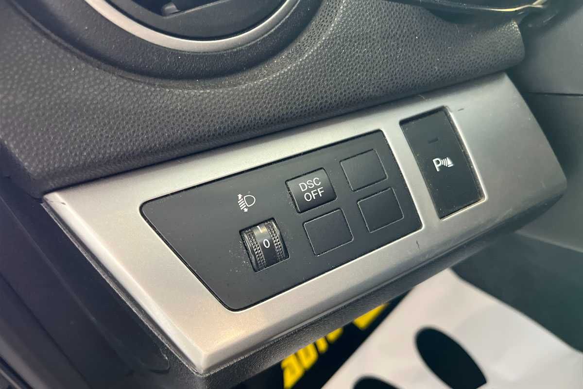 Mazda 3 2010 року
