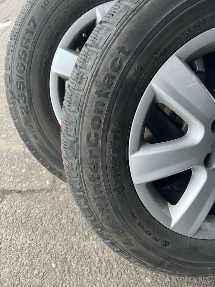 Зимова Резина з дисками Volkswagen Touareg 235x65xR17