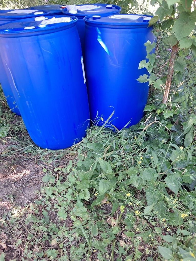 Potes Plástico 200l