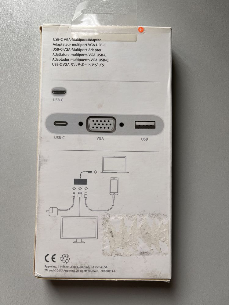 Багатопортовий адаптер VGA Apple USB-C