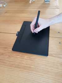 Tablet graficzny Wacom Intuos M Bluetooth