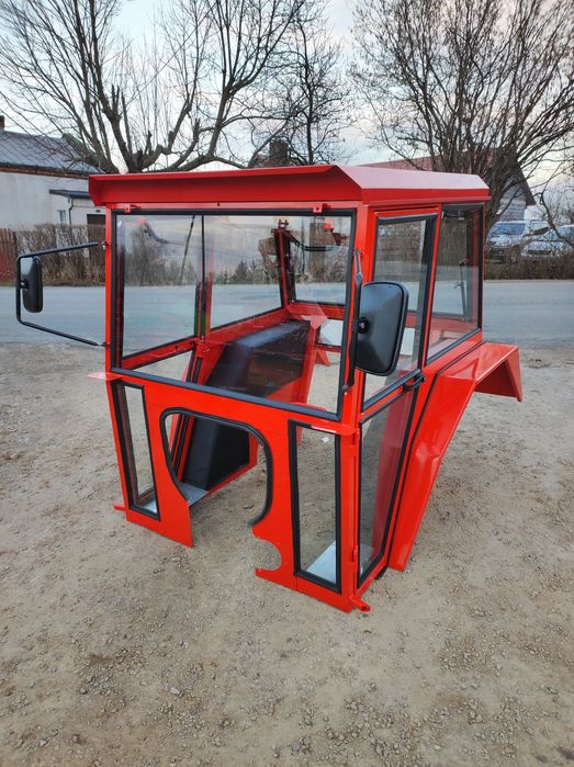 Kabina Do Ciągnika URSUS C-330/ C-360 Błotnik/Bez Błotnika SZYMCZAK