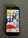 Iphone 8 stan bdb.                        .