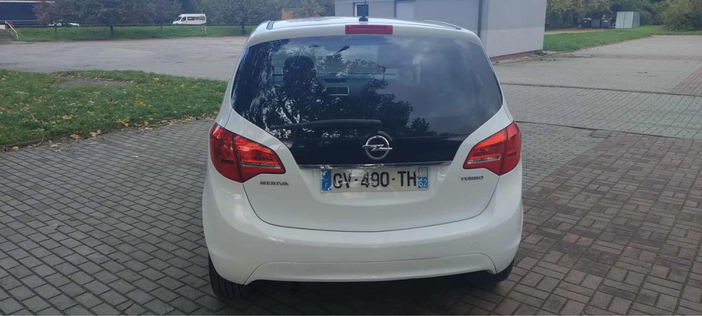 Opel Meriva 2013 rok 1,4 Benzyna