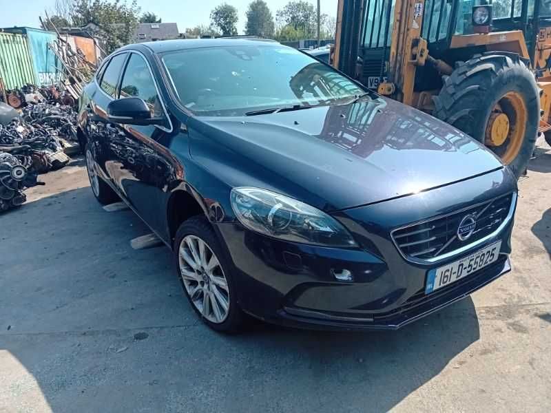 Бампер та інше Volvo V40 розборка