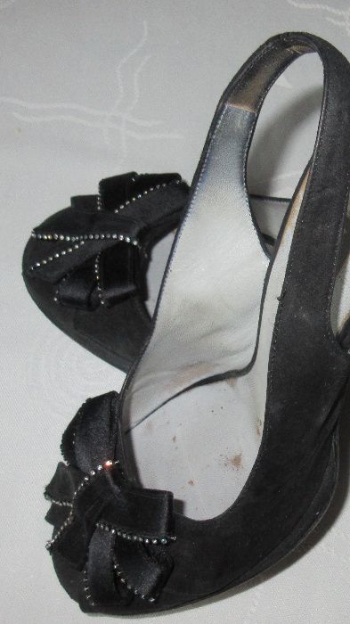 Buty zamszowe włoskie 37