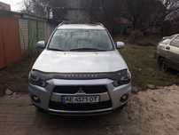 Продам   Mitsubishi Outlander XL 2012г.в.