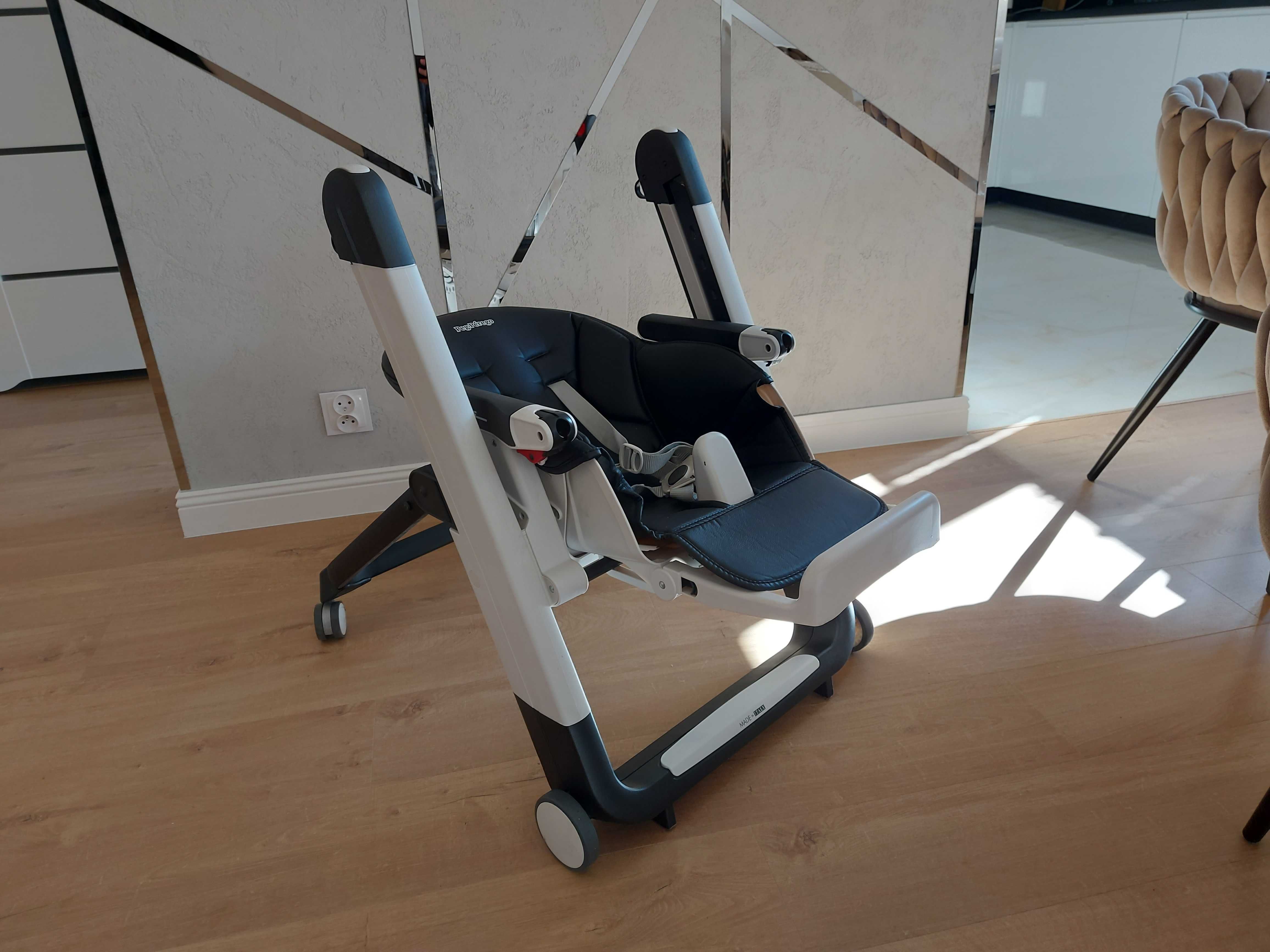 Krzesełko do karmienia Peg Perego Siesta - jak nowe!