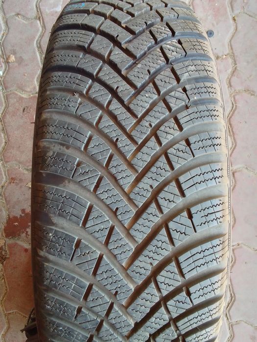 Opona zimowa 205/65r16 HANKOOK 2022r 7.5mm