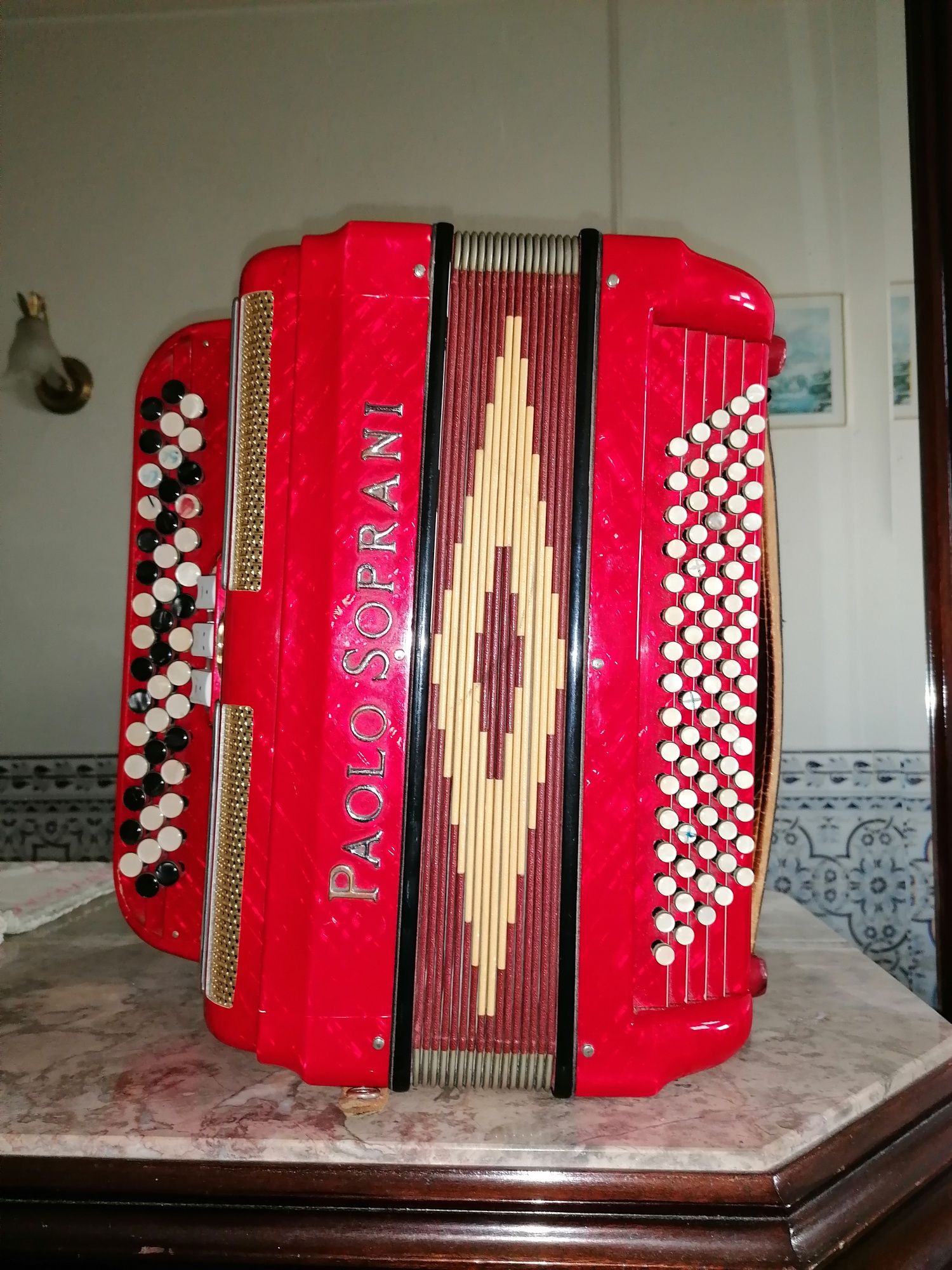 Acordeon Paolo Soprani 80 baixos