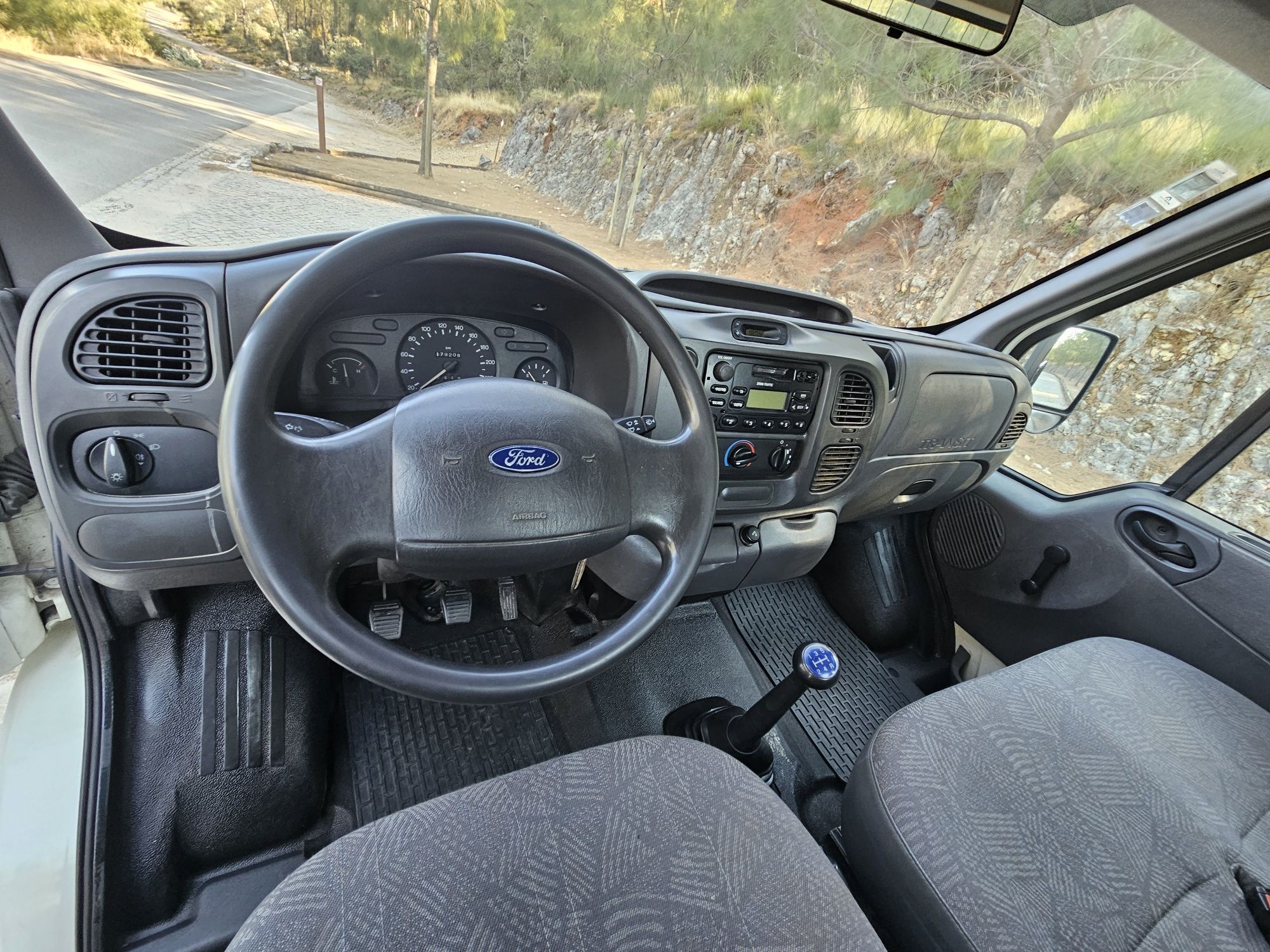 Ford transit 125 cv poucos kms