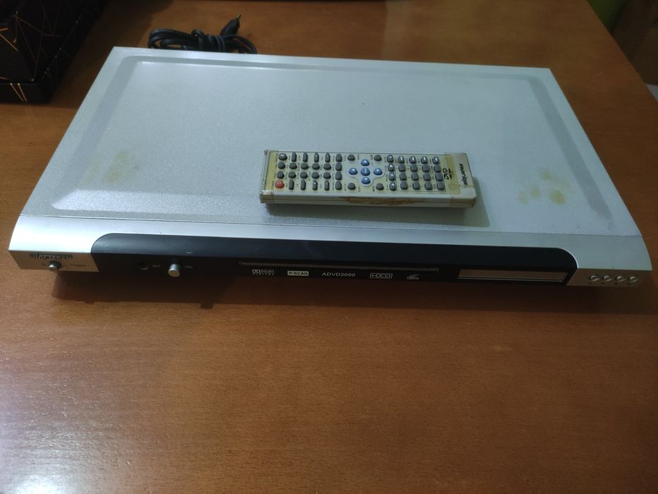 Vendo leitor de DVD / CD