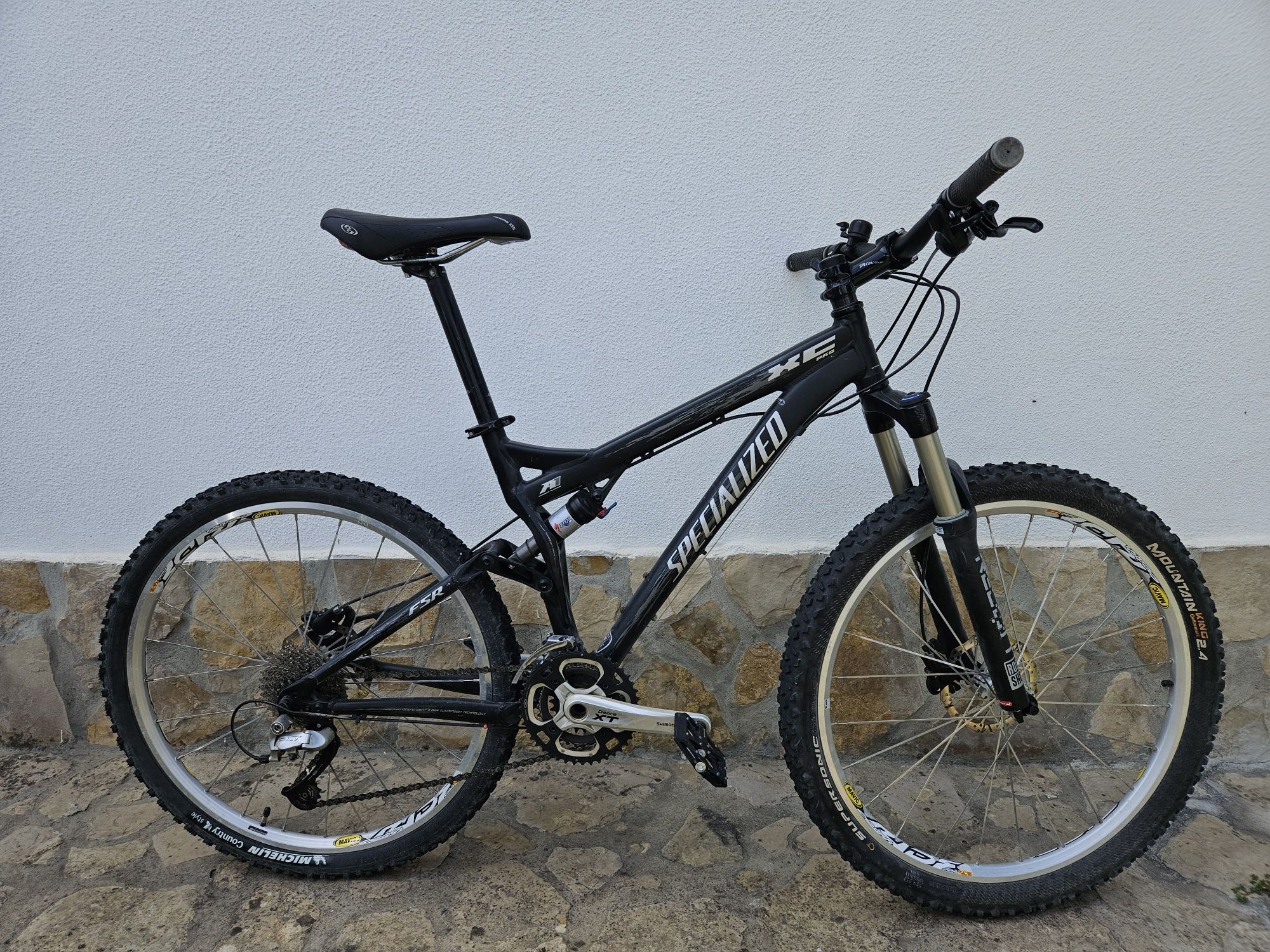 Specialized XC (27vel, Shimano Deore e XT)