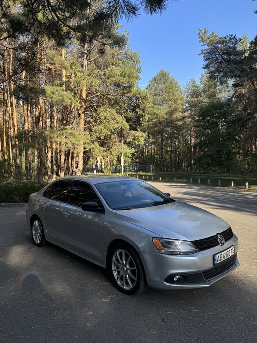 Volkswagen Jetta 2011 2.0
