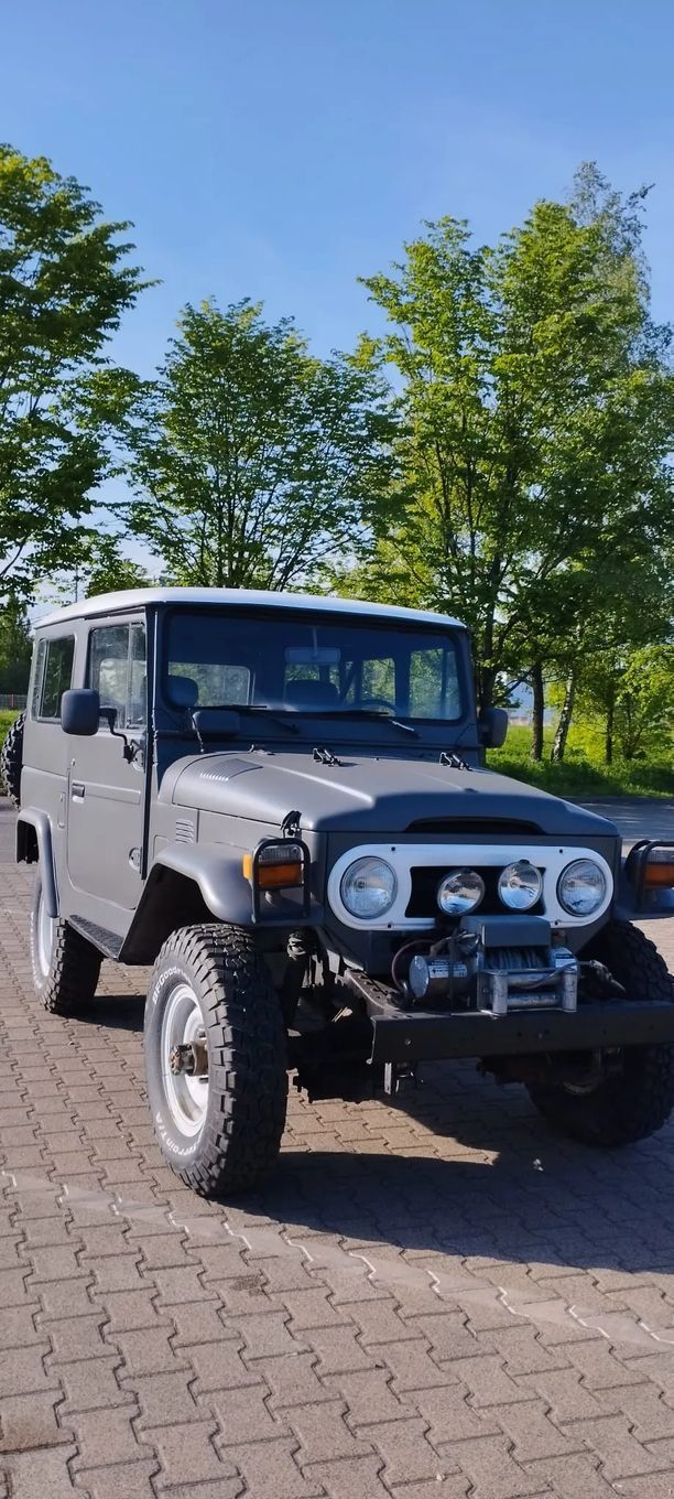 Toyota Land Cruiser FJ40
