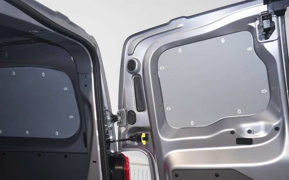 Zabudowa Opel Vivaro Furgon L3 (od 2019) - Zabudowa Busa - Boczki Busa