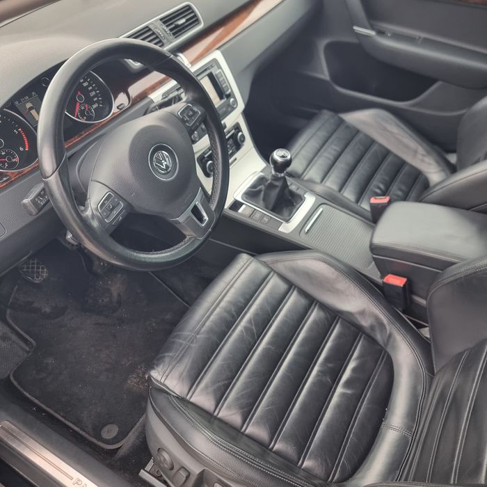 Volkswagen Passat B7 2.0 Tdi 170km XENON LED SKÓRA HAK NAVI
