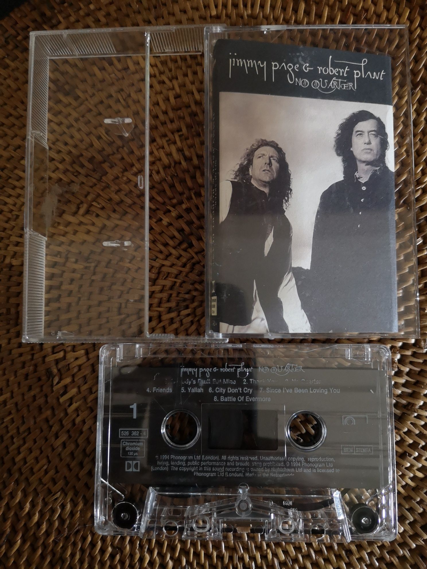 Cassete Jimmy Page+Robert Plant "No quarter unledded"