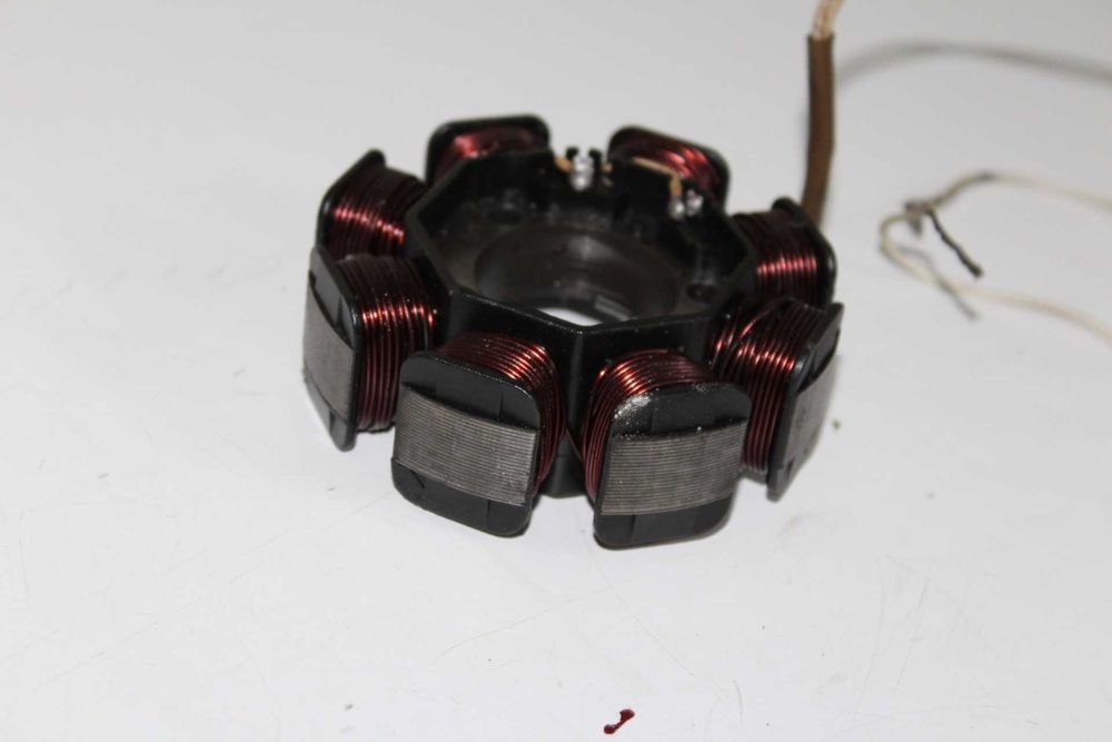 YAMAHA YBR 125 stator stojan alternator