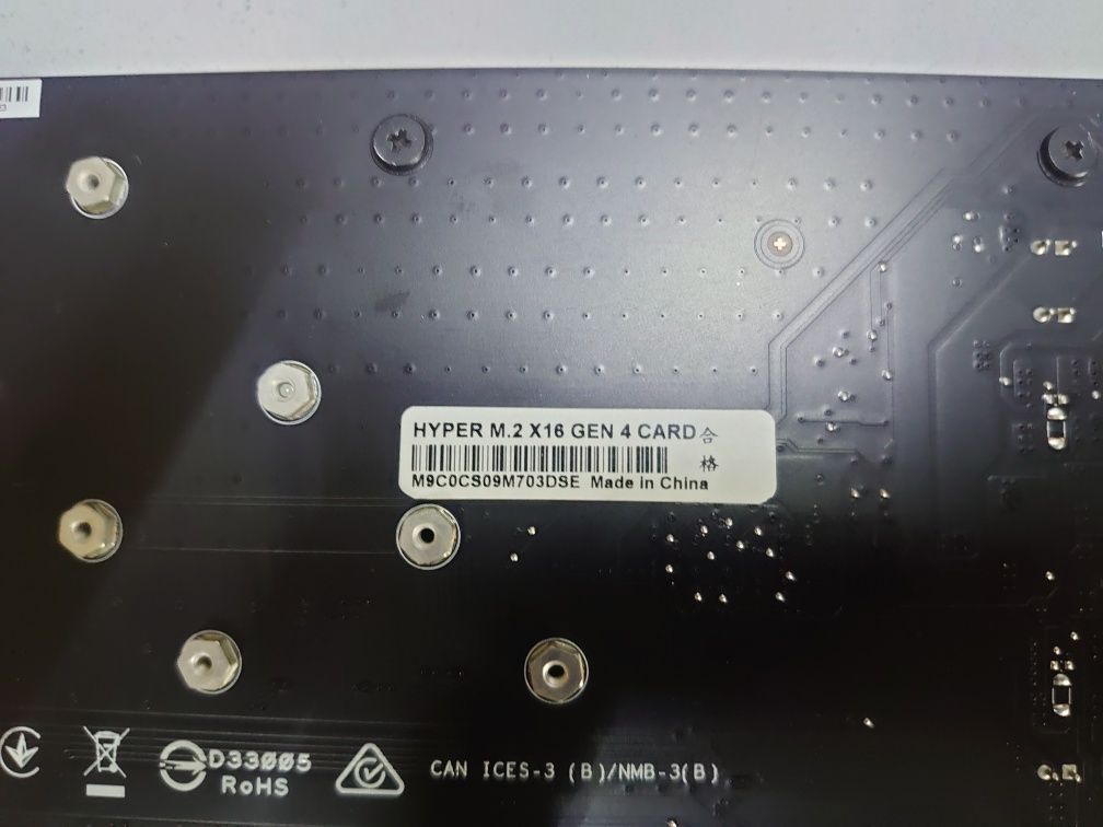 Плата-адаптер Asus PCIe Hyper M.2 X16 PCIe 4.0 X4 Expansion Card GEN 4