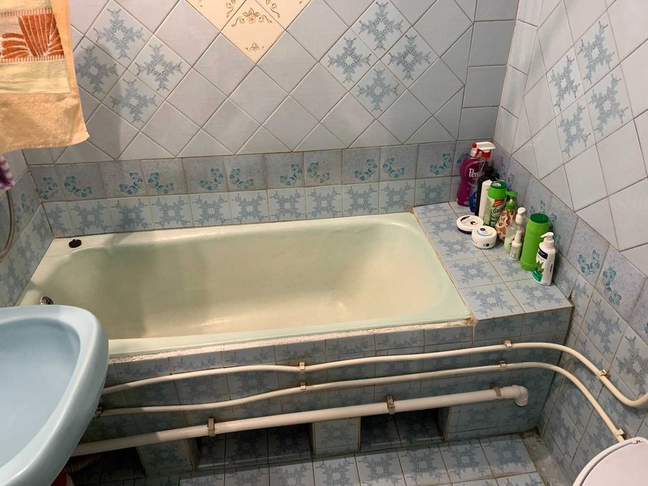 Продаж 2-кмн квартири, Піски (213-189-206)