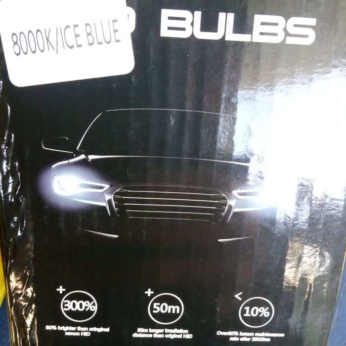 Лед лампочки н4 12вольт нові 8000кельвінів