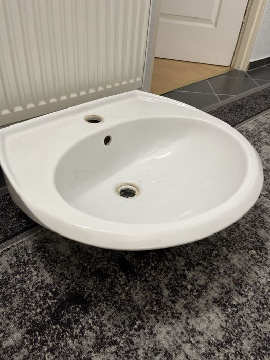 Oddam za darmo umywalke