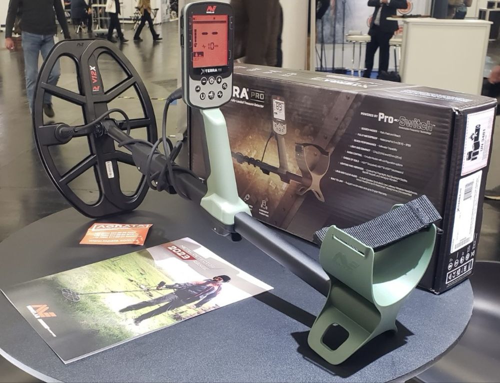 Металошукач Minelab X-Terra PRO