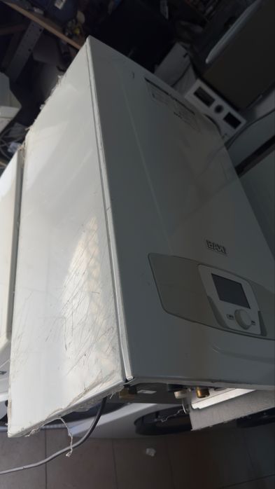 Caldeira mista Baxi PLATINUM MAX PLUS 33/33 F ( NOVA)