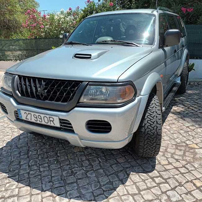 Mitsubishi Pajero Sportwagon