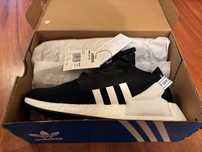 Nowe buty męskie ADIDAS NMD_R1 V2 Sneakersy niskie