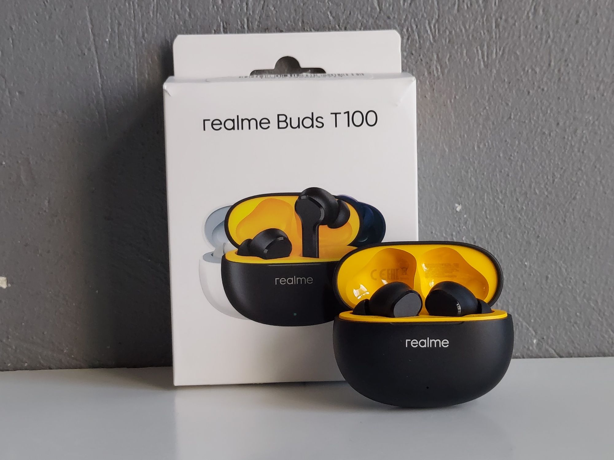 Słuchawki douszne bezprzewodowe REALME buds T100 Nowe
