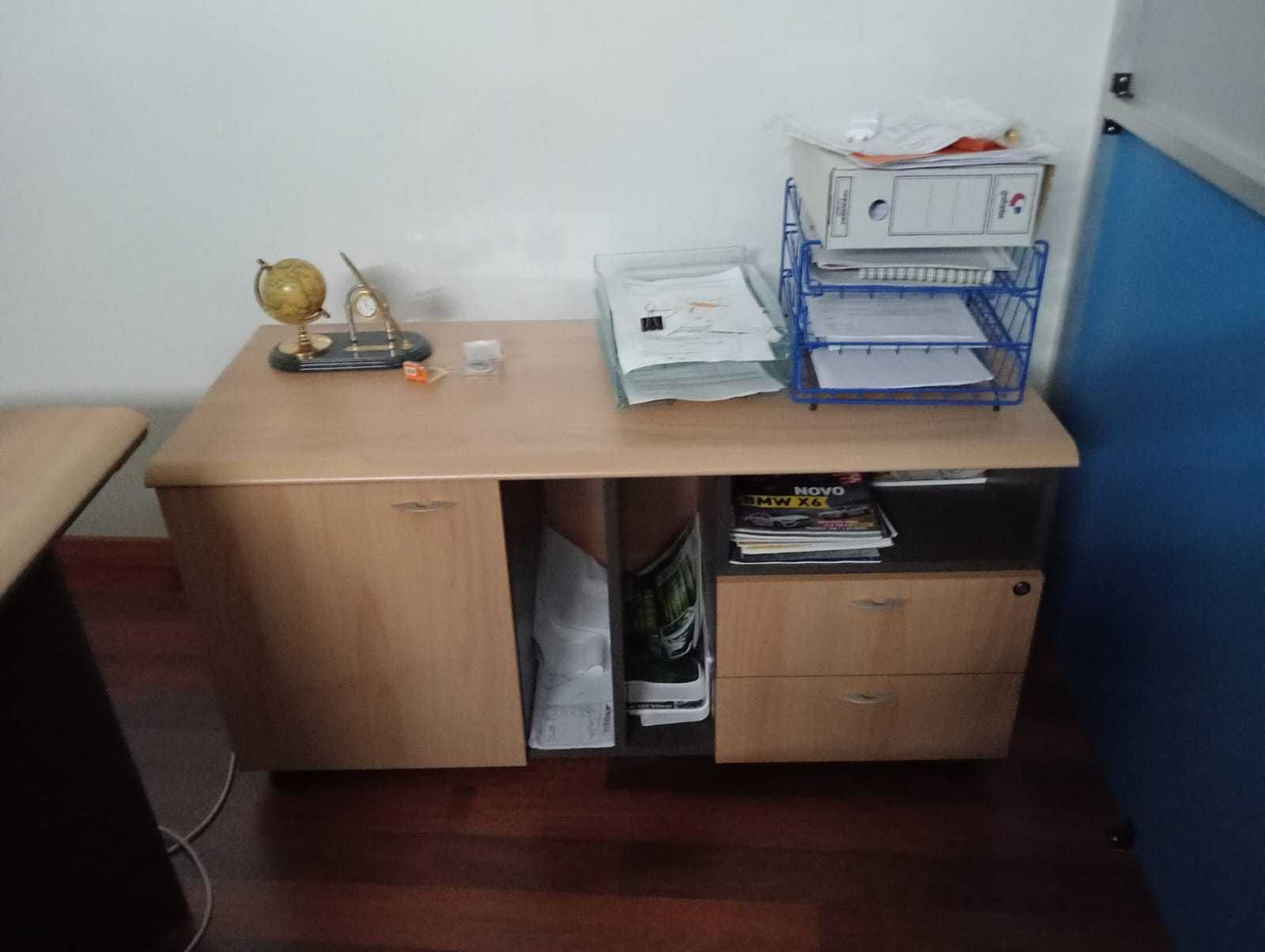 Armário de escritório