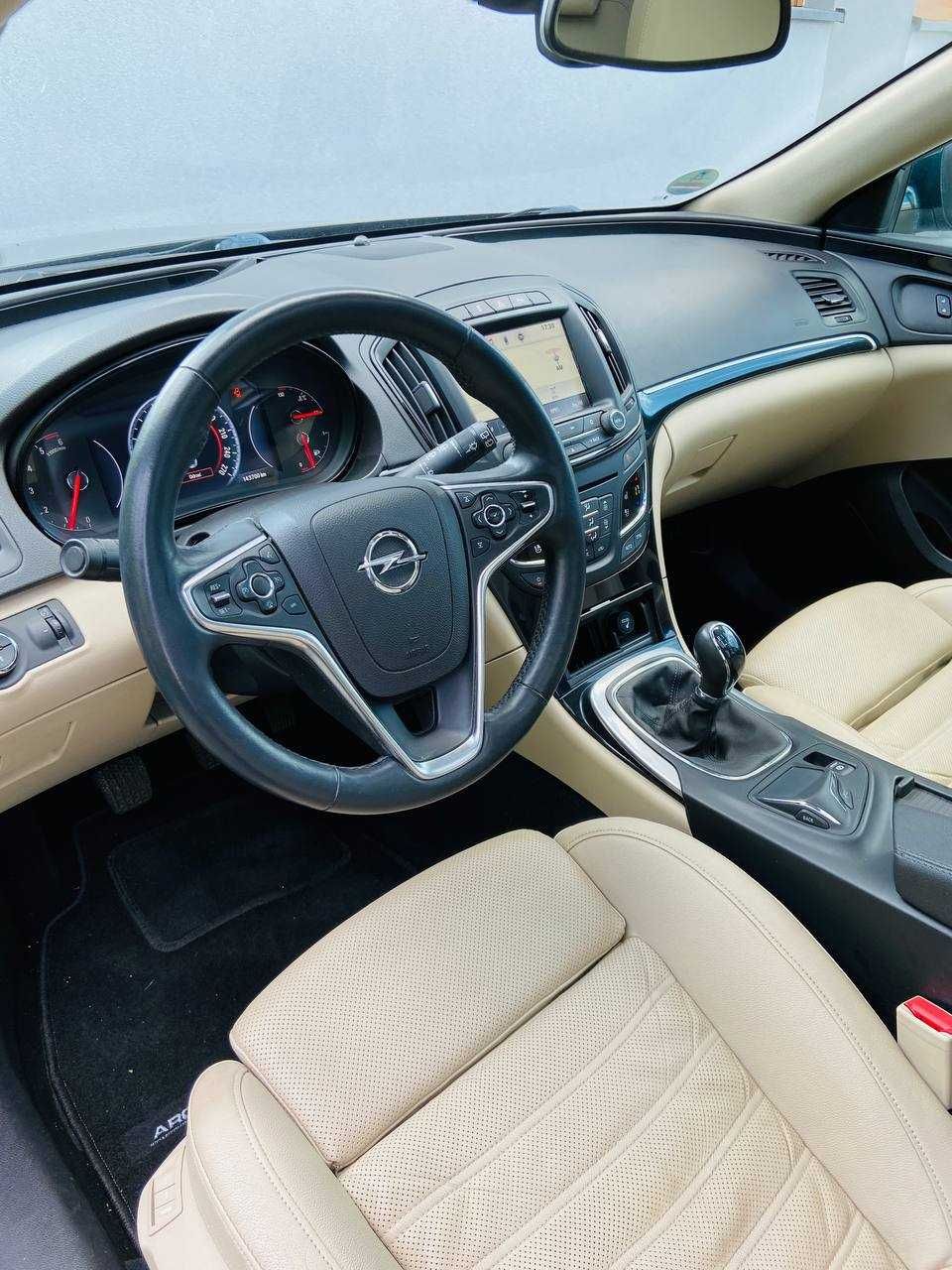 Opel Insignia 2.0 CDTI Lift  (163 koni) 2014 r.
