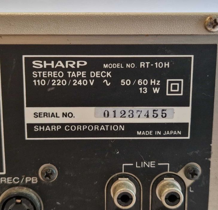 Wieża Sharp Magnetofon RT-10H i Amplituner SA-10H z głośnikami CP-N50H