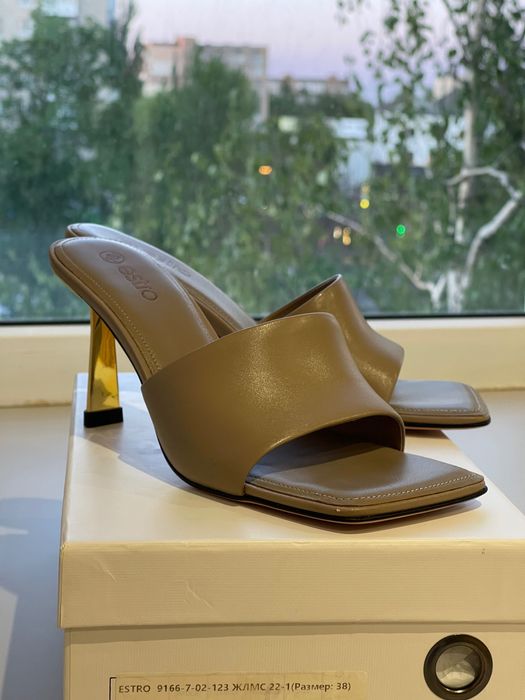 Босоніжки жіночі мюлі - estro