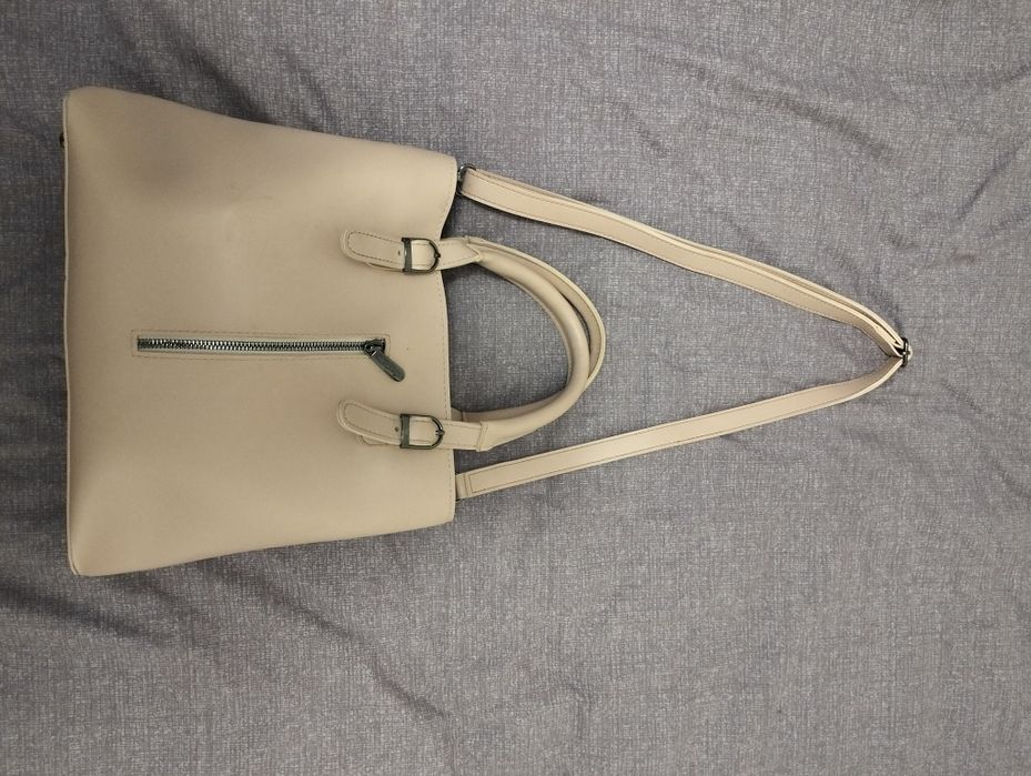 Продається сумка б/в у гарному стані