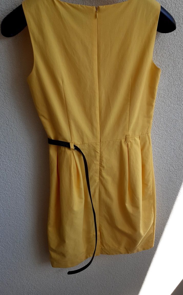 Sukienka Top Secret 38
