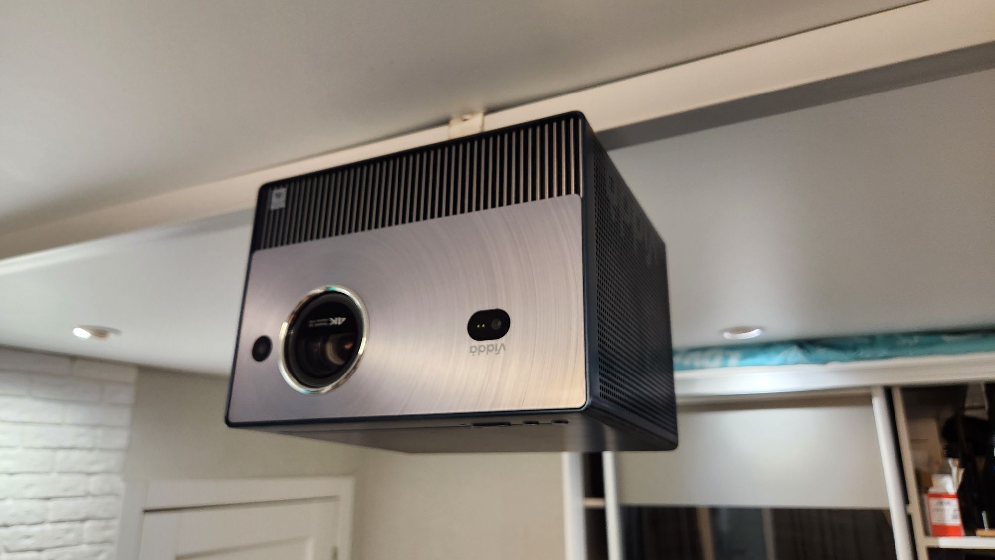 Продам проектор Vidda c1s СТАН НОВОГО