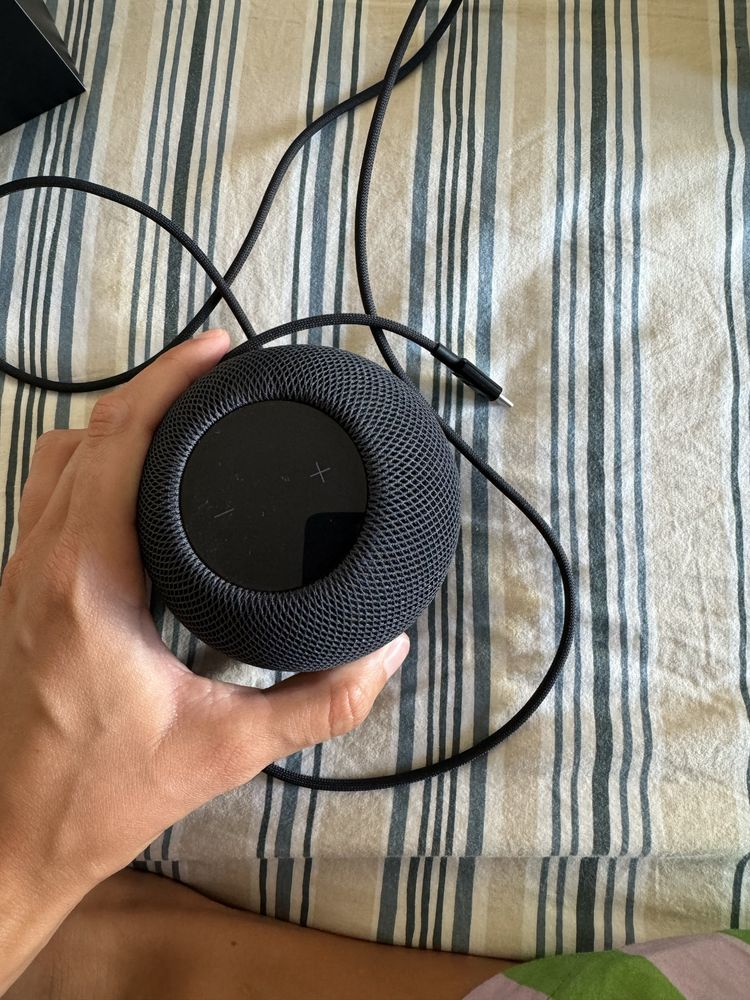 Home Pod Mini -Apple (praticamente nova)
