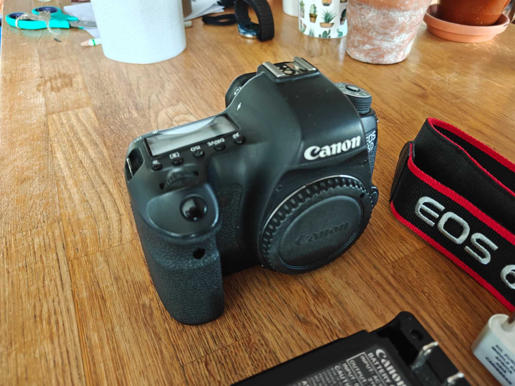 Canon 6d +3 baterie