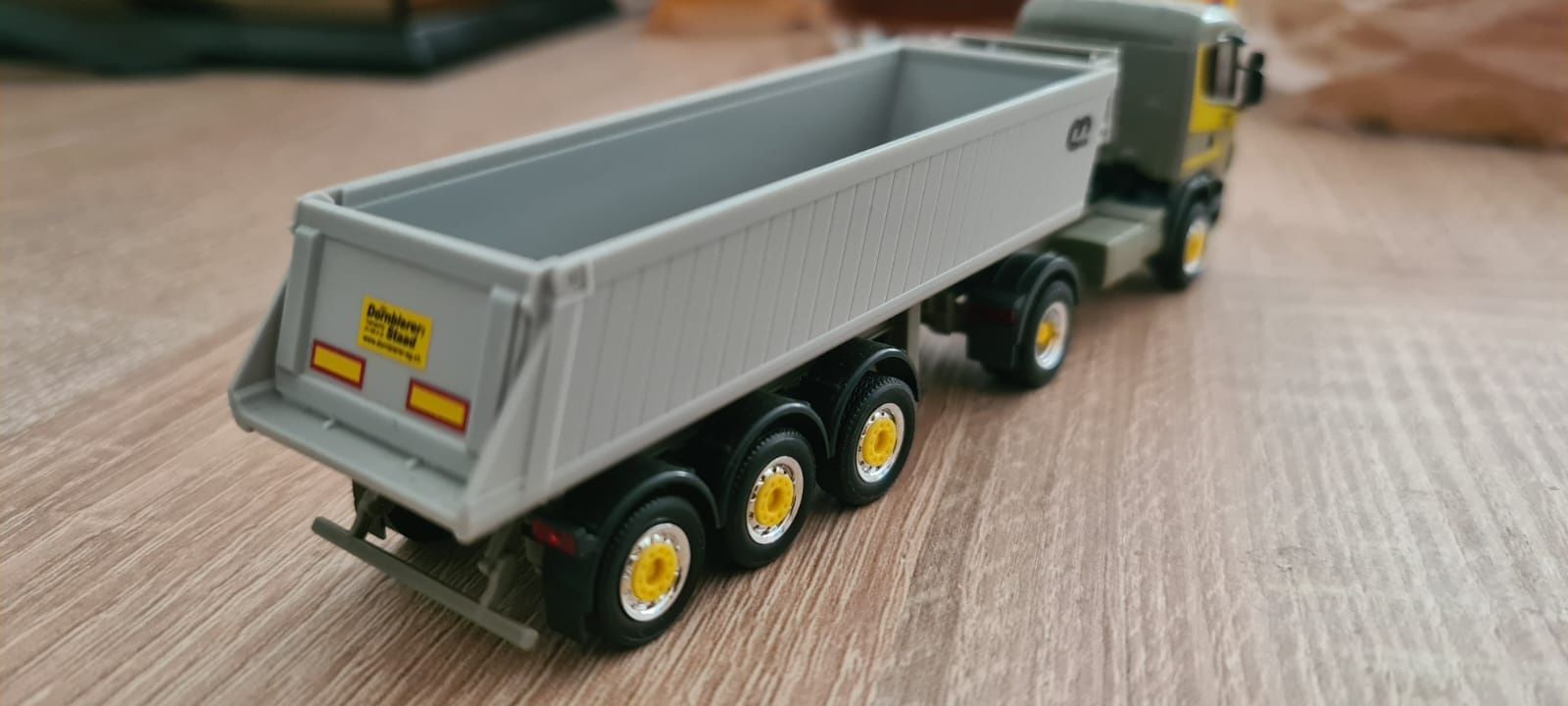 Model Scania  R480 wywrotka Herpa 1:87