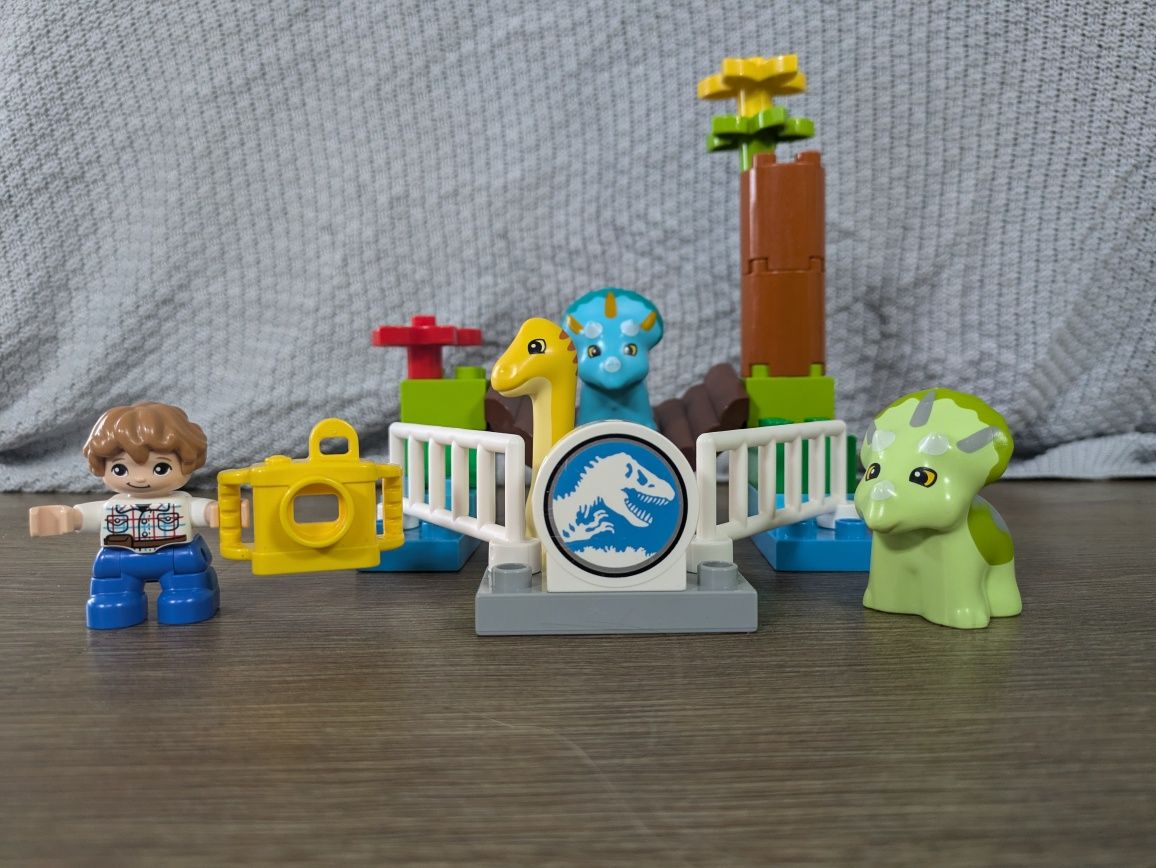 LEGO Duplo jurassic world dinozaury