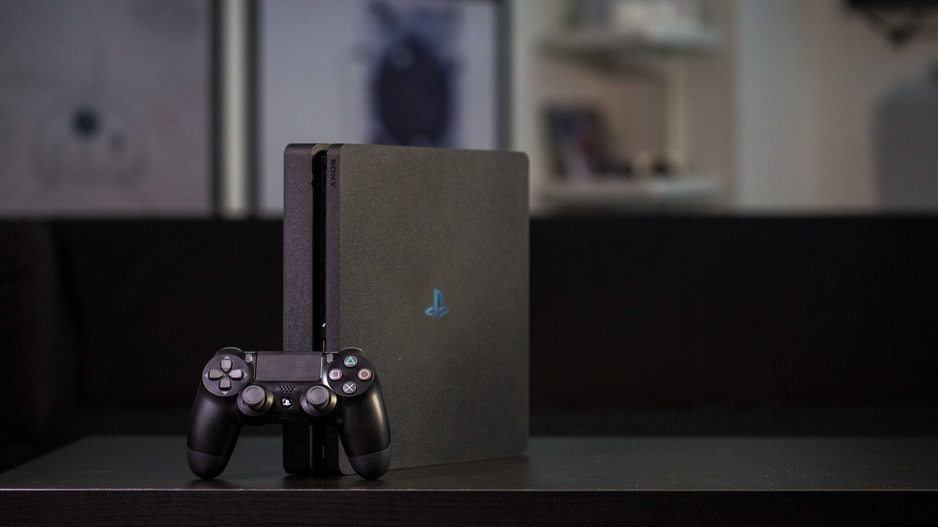 Sony PlayStation 4 Slim 1TB