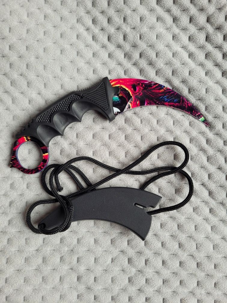 Zestaw Survivalowy Nóż Karambit Paliwo Zapałki