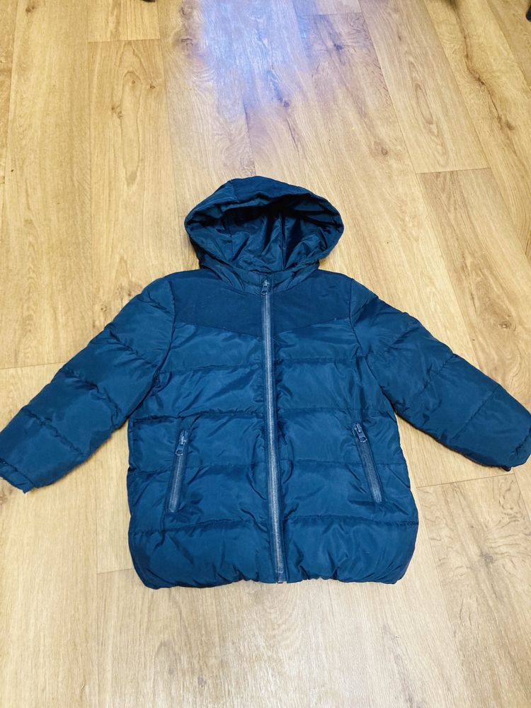 Зимняя демисезонная куртка курточка пуховик на мальчика 3 4 5 лет