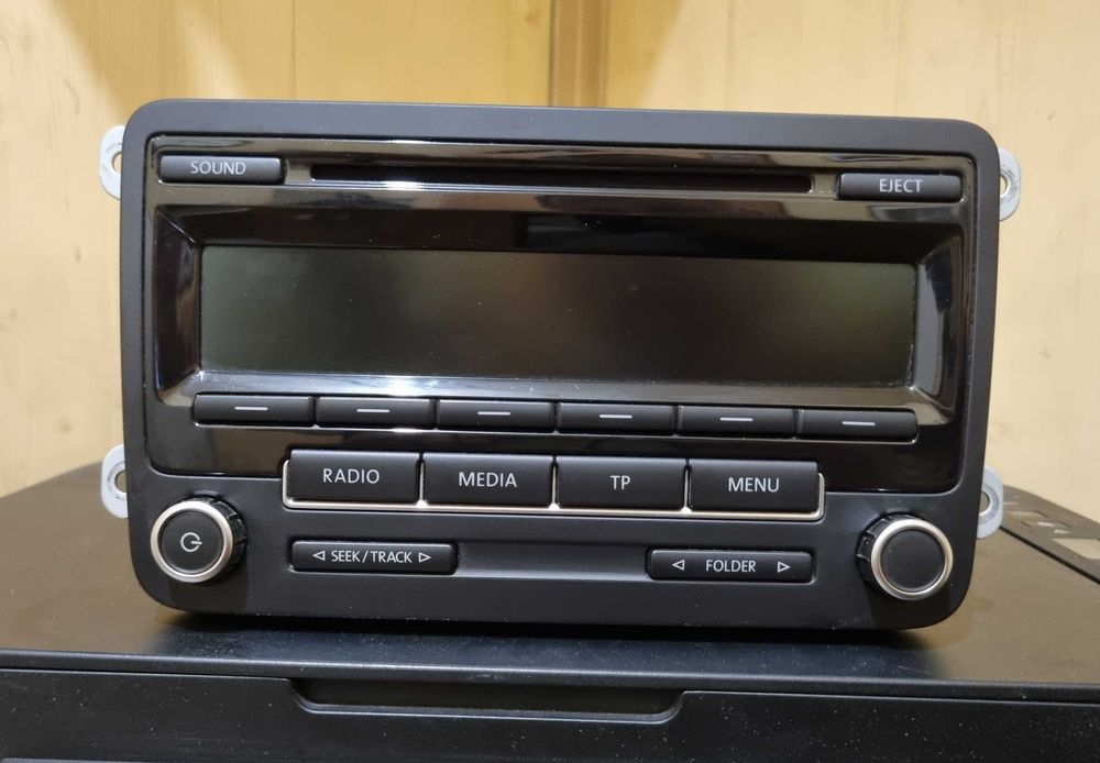 магнітола VW RCD-310, з кодом, Європа