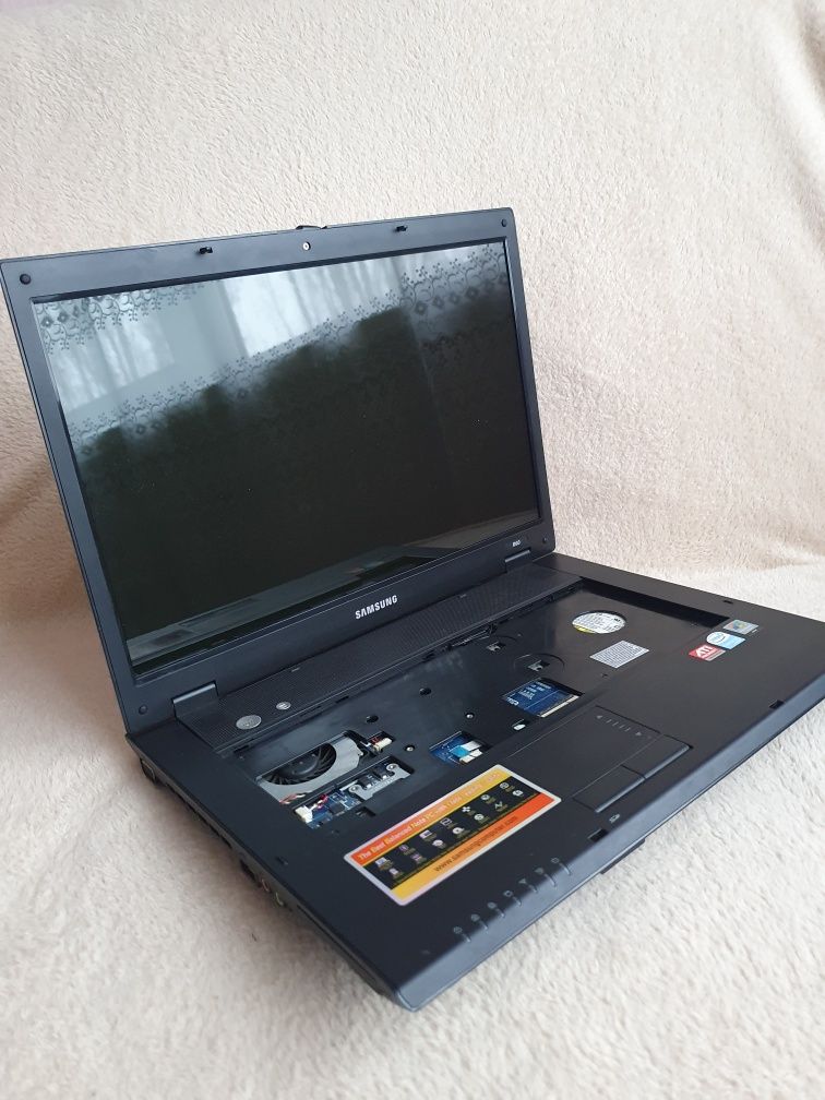 Ноутбук на запчасти Samsung R60