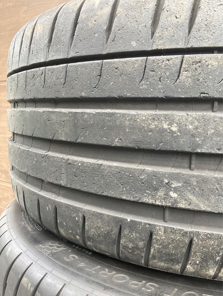 Michelin Pilot Sport 4S 275/40R19 i 255/40R19