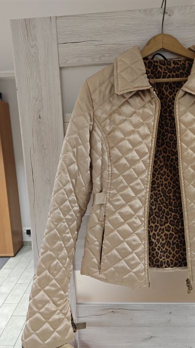 Kurtka pikowana złota perłowa kurtka pikowana beżowa błyszcząca 38